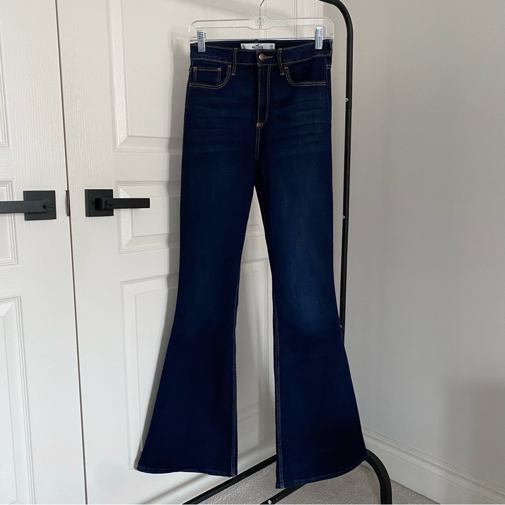 NWT Hollister High Waisted Flare Jeans